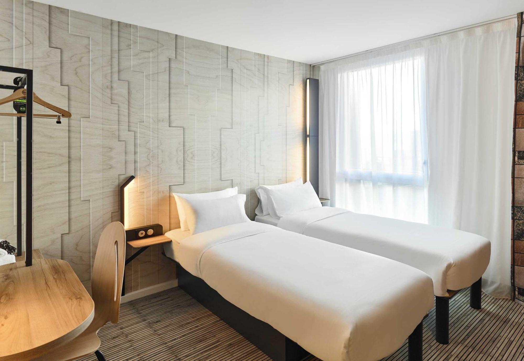 B&B Hotel Marne-La-Vallee Val D'Europe Сери Екстериор снимка